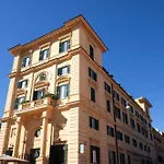 New! Colosseum Holidays - Prestige Three Bedrooms Apartmán