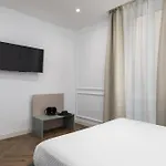 New! Colosseum Holidays - Prestige Three Bedrooms *