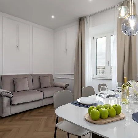 New! Colosseum Holidays - Prestige Three Bedrooms Lägenhet