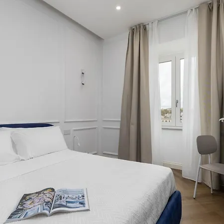 New! Colosseum Holidays - Prestige Three Bedrooms Lägenhet *