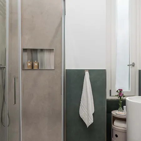 New! Colosseum Holidays - Prestige Three Bedrooms