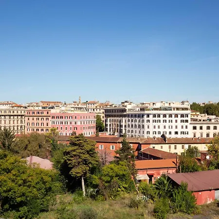 New! Colosseum Holidays - Prestige Three Bedrooms * רומא