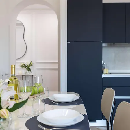 New! Colosseum Holidays - Prestige Three Bedrooms