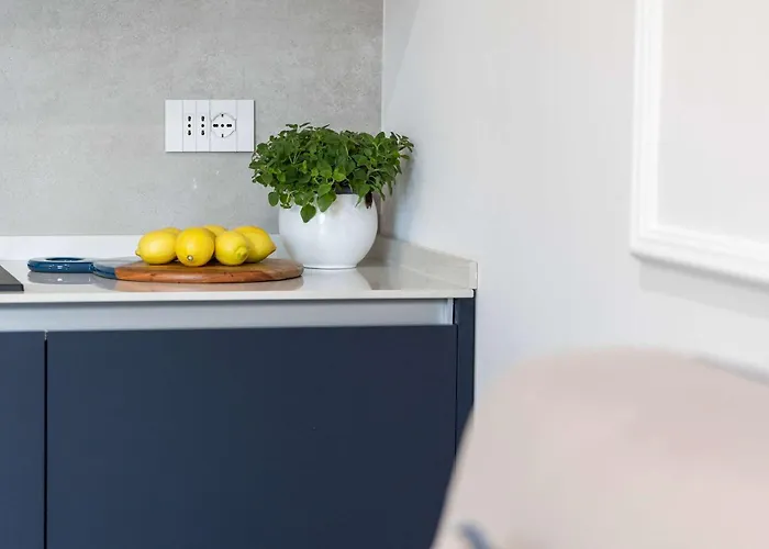 New! Colosseum Holidays - Prestige Three Bedrooms * רומא