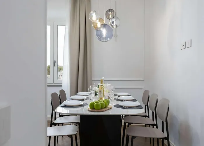 New! Colosseum Holidays - Prestige Three Bedrooms דירה