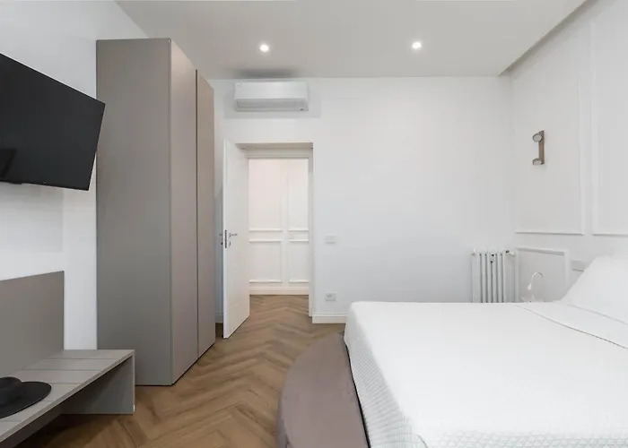 דירה New! Colosseum Holidays - Prestige Three Bedrooms רומא