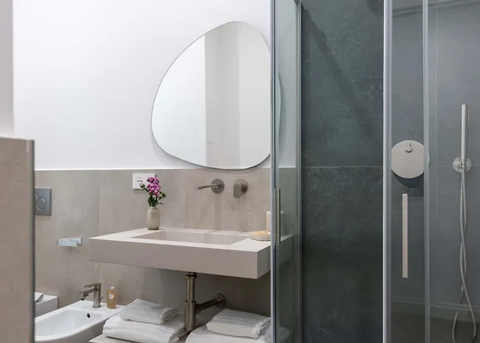 New! Colosseum Holidays - Prestige Three Bedrooms *