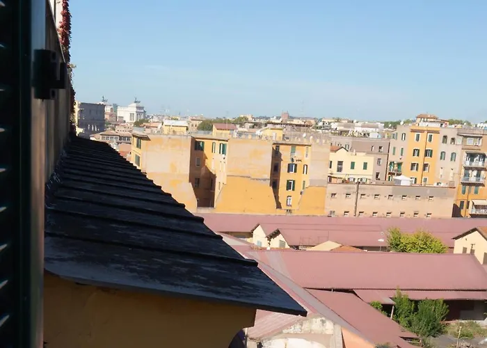 New! Colosseum Holidays - Prestige Three Bedrooms * רומא