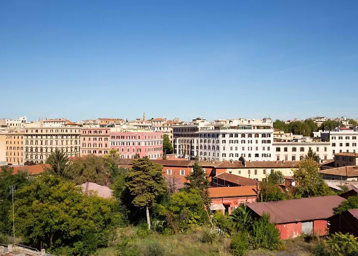 New! Colosseum Holidays - Prestige Three Bedrooms * רומא