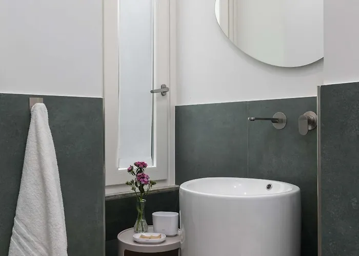 New! Colosseum Holidays - Prestige Three Bedrooms